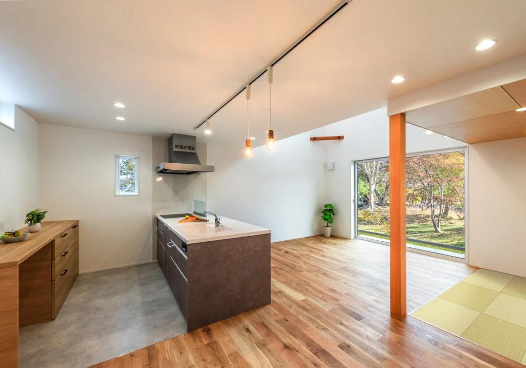 長岡市｜完成見学会「花ひらく家」＜予約制＞